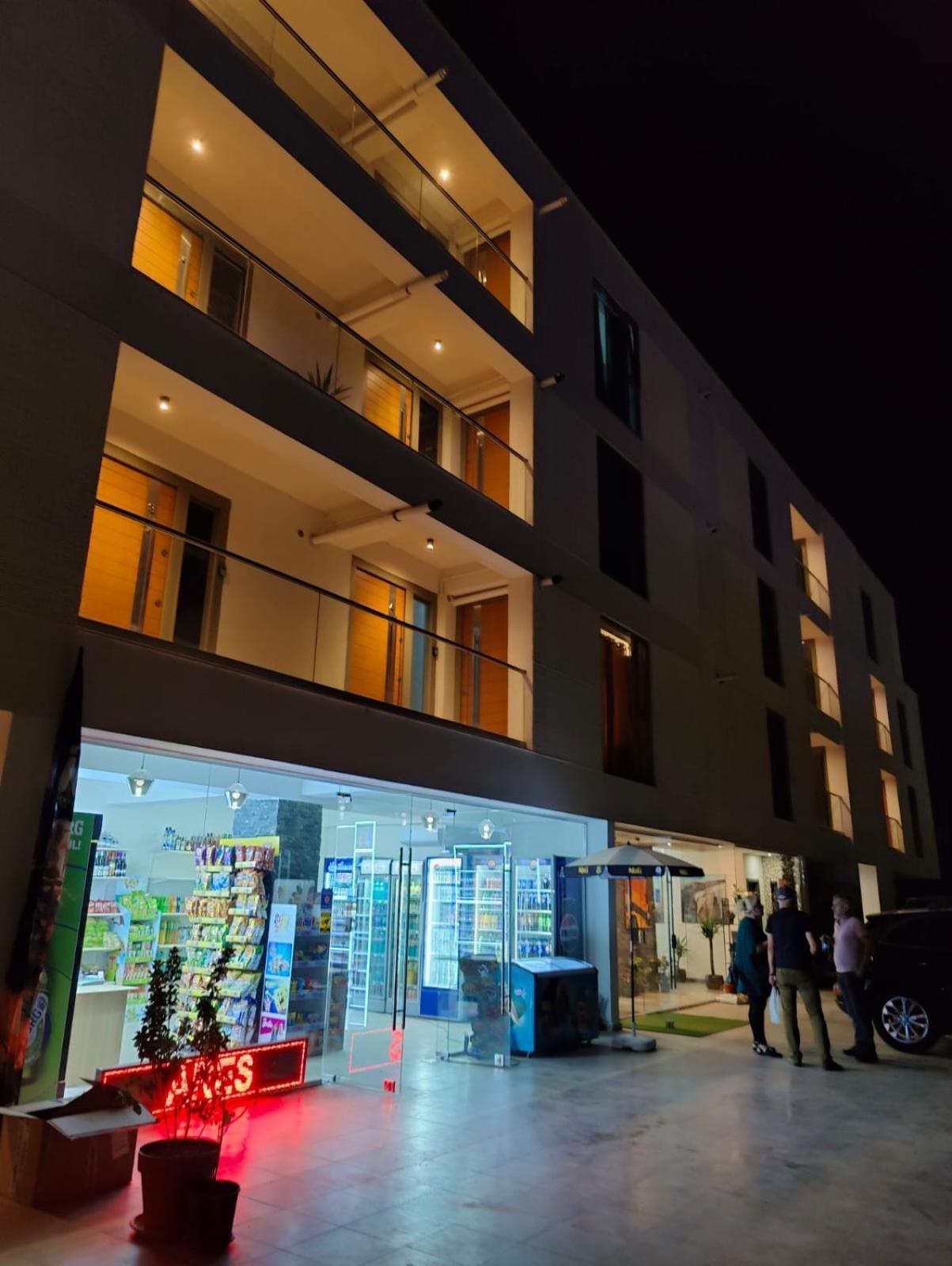 White Boutique Hotel- إيفوري نورد المظهر الخارجي الصورة